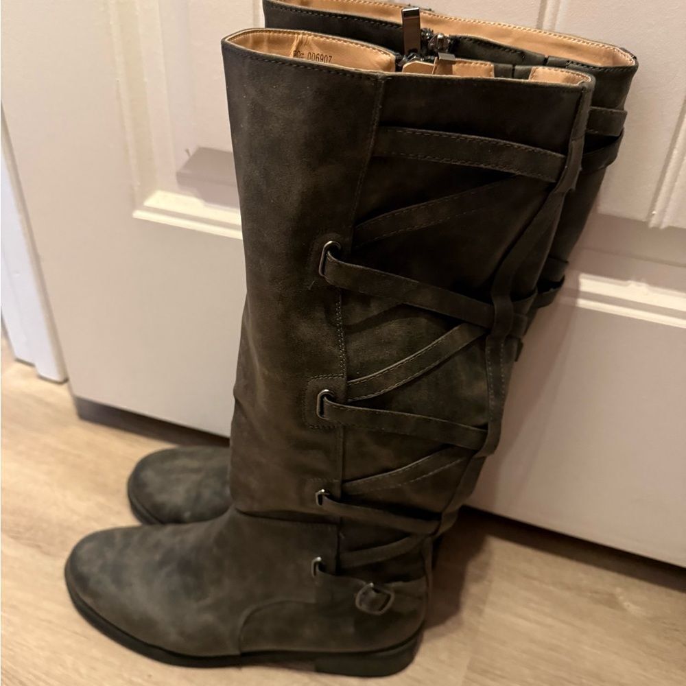 Journee Collection Calf Height Boots